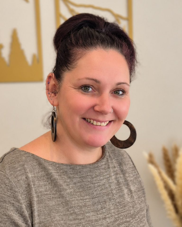 Katrin Eckl, Trauerbegleiterin
